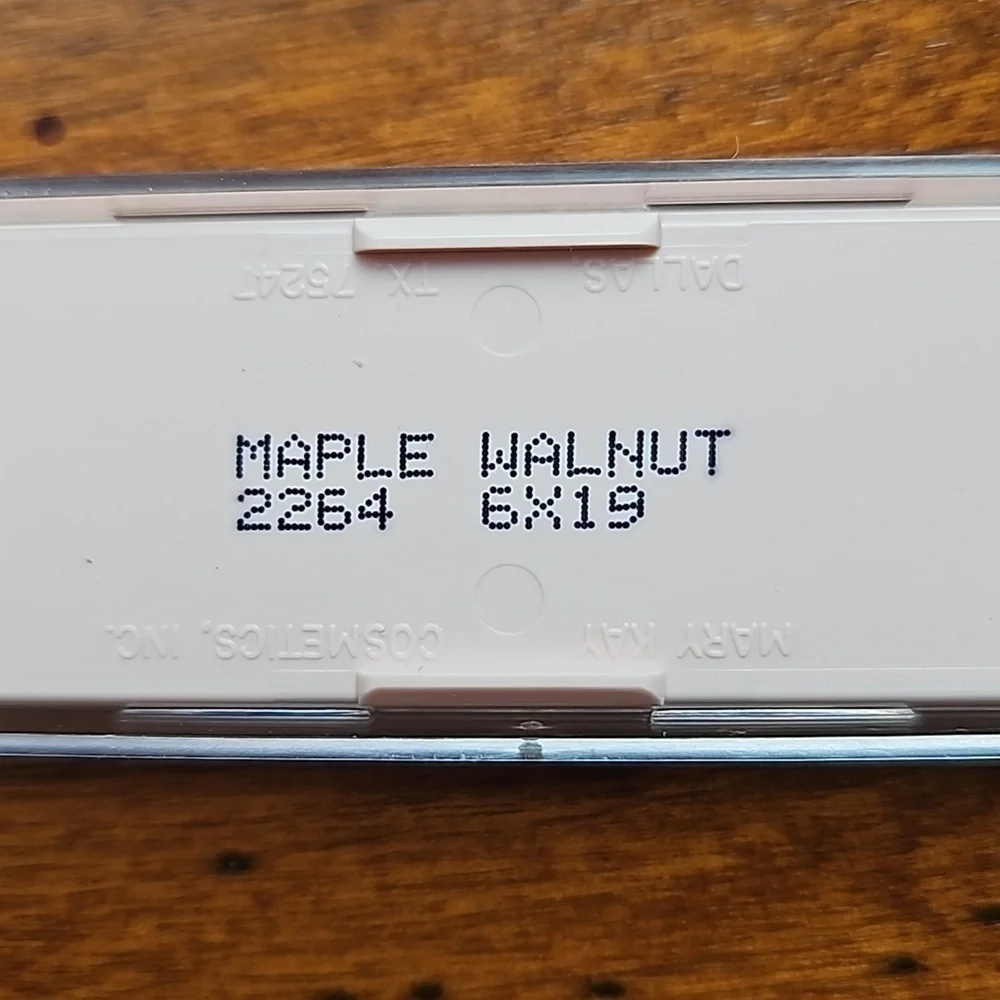 Mary Kay Retired Maple Walnut 2264 Powder Perfect Cheek Color Blush Ova…